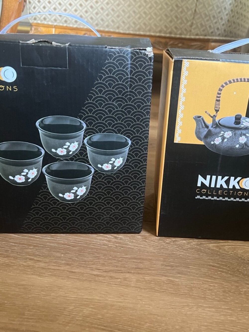 Nikko Collections Cherry Blossom Tea Set – Teapot + 4 Teacups (Ceramic Bundle)